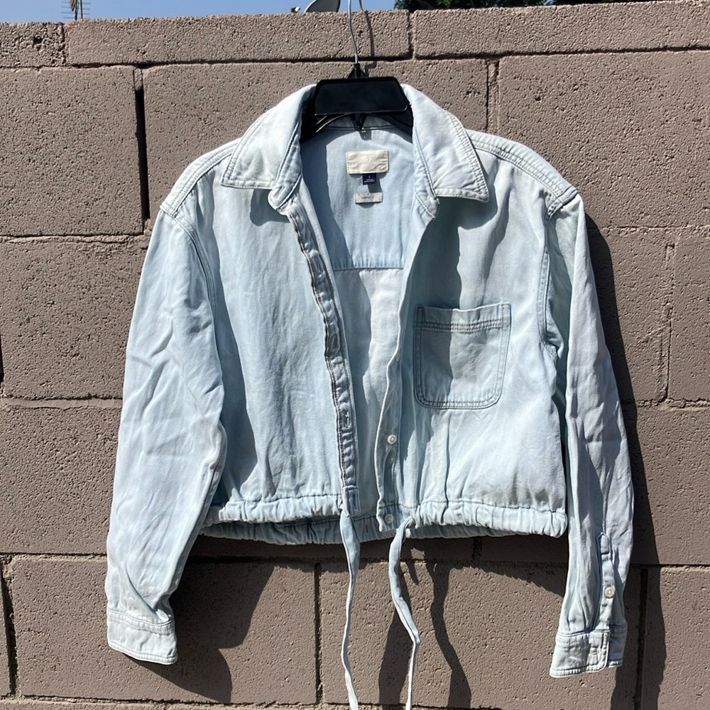 Universal Thread Blue Cropped Jean Jacket - image 1
